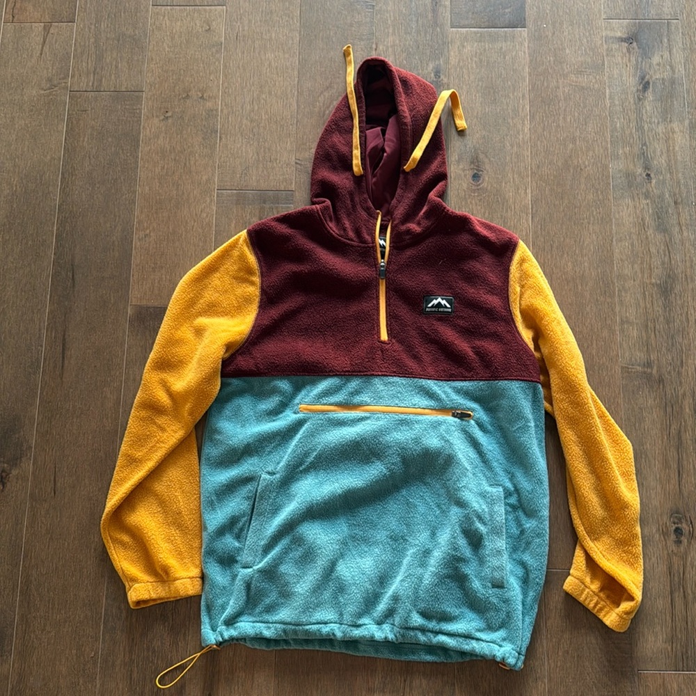 Massive Outdoor hoodie